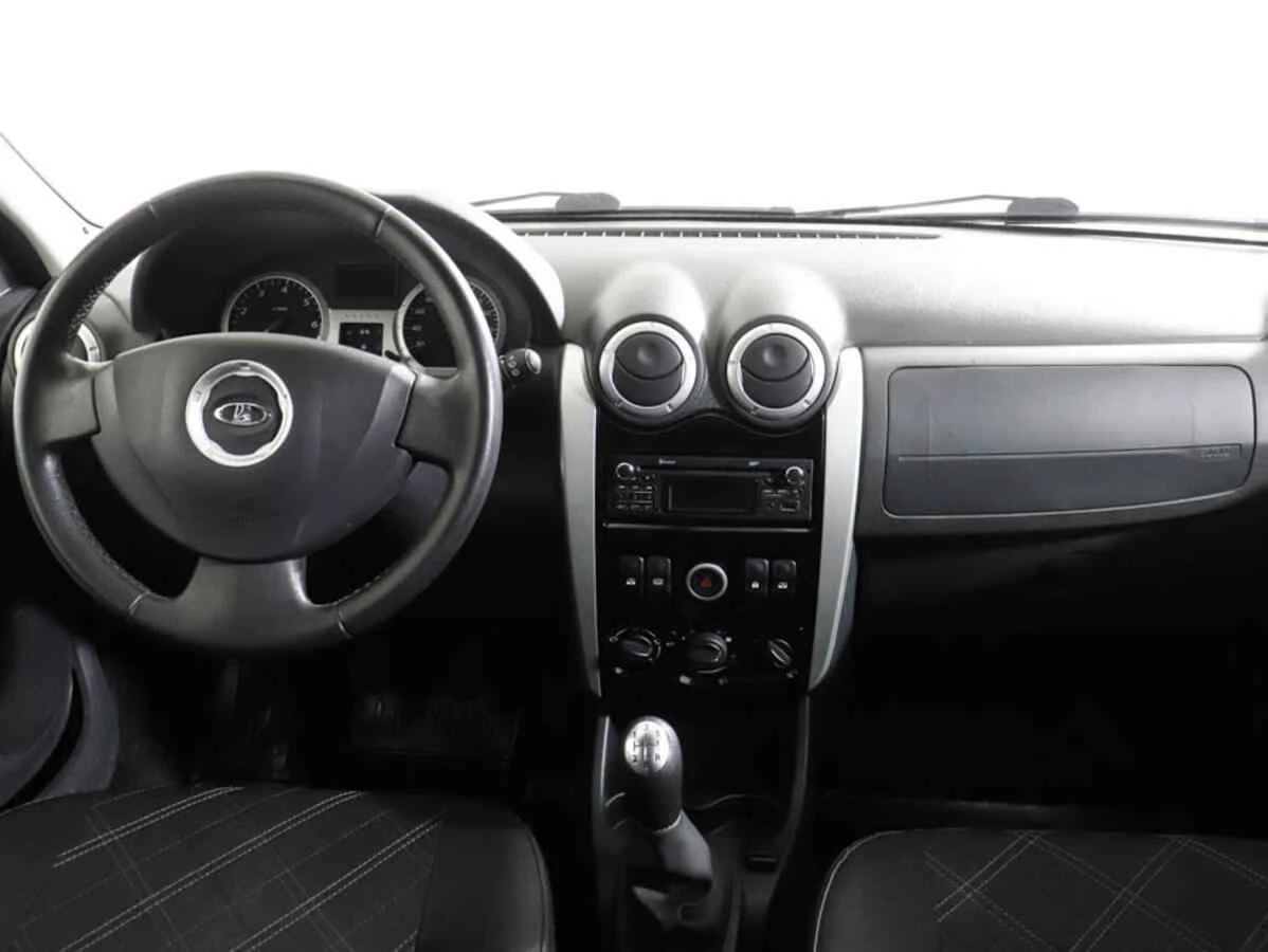LADA Largus Cross, Белый, 2020, Механическая, 106 л.с., цена от 627 000 руб.