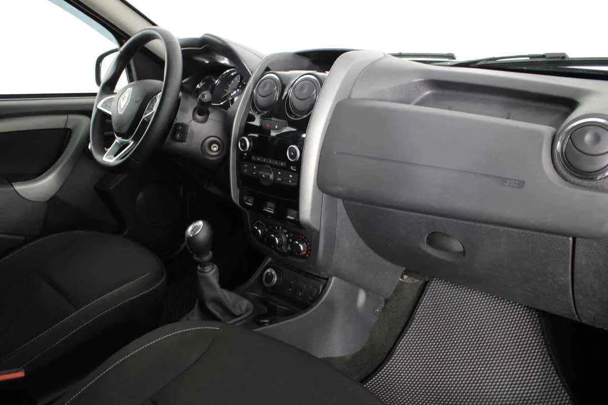 Renault Duster, Серый, 2020, Механическая, 143 л.с., цена от 1 522 000 руб.