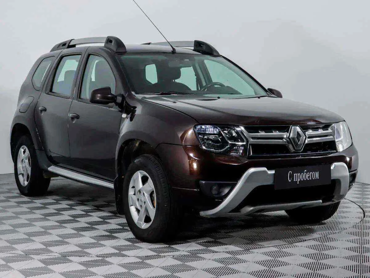 Renault Duster, Коричневый, 2016, Механическая, 143 л.с., цена от 1 113 000 руб.
