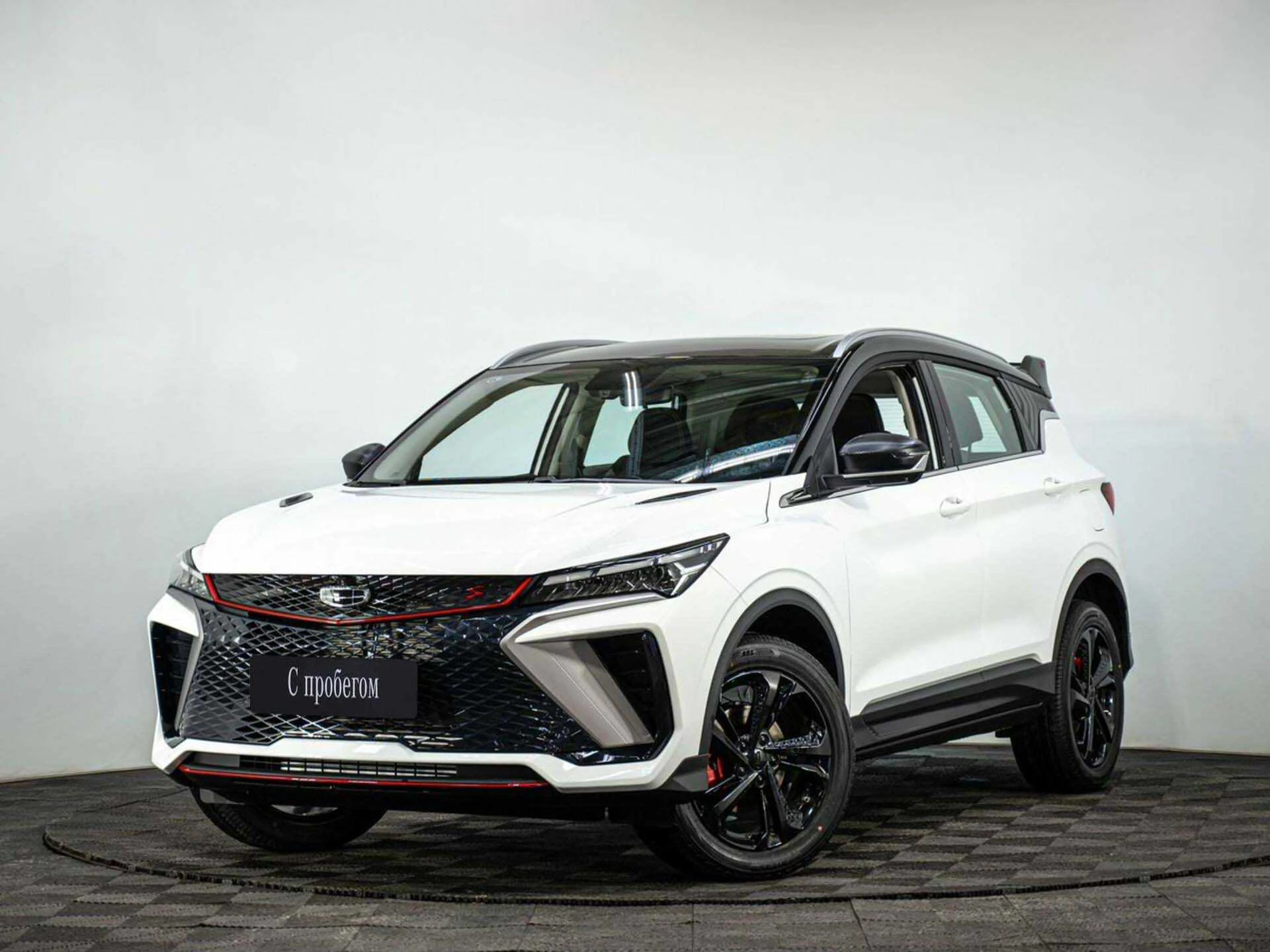 GEELY COOLRAY, Белый, 2023, Робот, 172 л.с., цена от 1 632 000 руб.