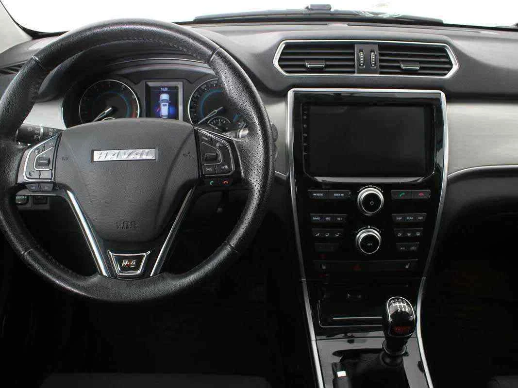 Haval H2, Серебряный, 2016, Механическая, 150 л.с., цена от 1 003 000 руб.