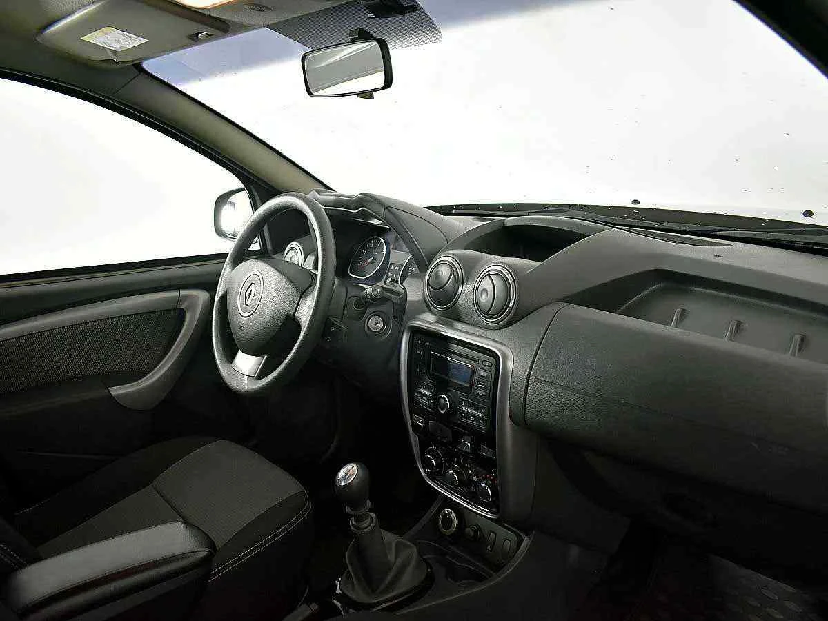 Renault Duster, Коричневый, 2013, Механическая, 102 л.с., цена от 519 000 руб.