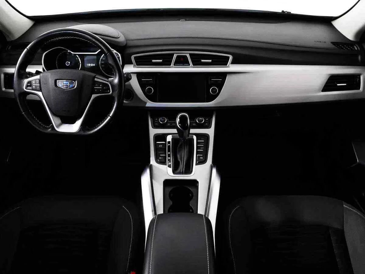 Geely Atlas, Белый, 2018, Автоматическая, 184 л.с., цена от 1 249 000 руб.