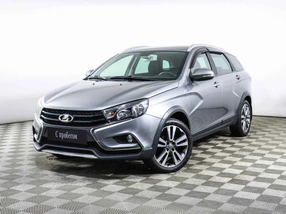 LADA Vesta SW Cross, Серебряный, 2018, Робот, 122 л.с., цена от 633 000 руб.
