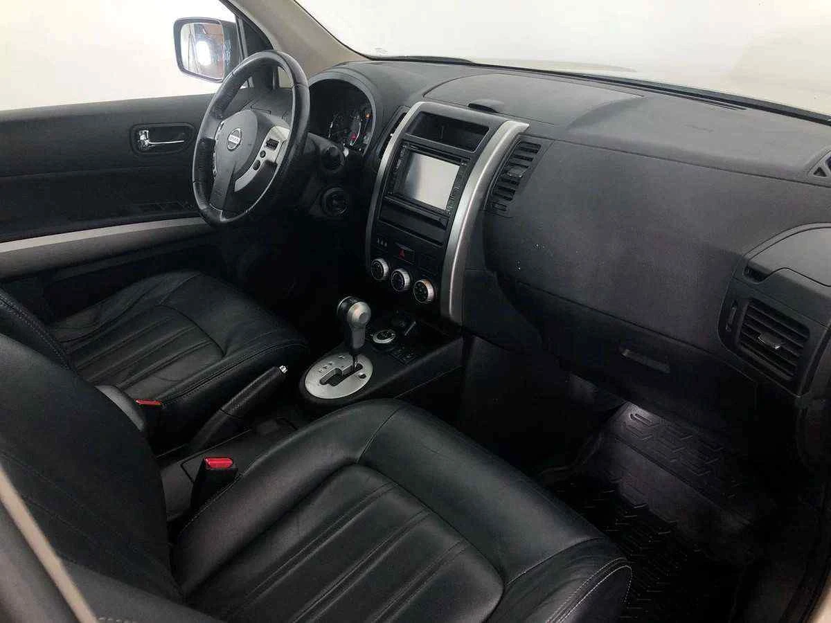 Nissan X-Trail, Золотой, 2011, Вариатор, 169 л.с., цена от 708 000 руб.
