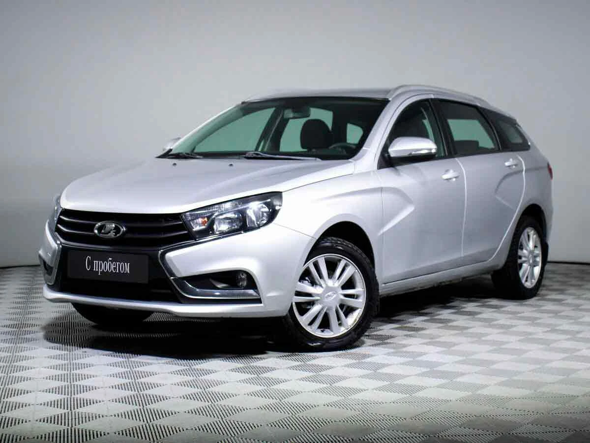 LADA VESTA SW, Серебряный, 2019, Робот, 122 л.с., цена от 728 000 руб.