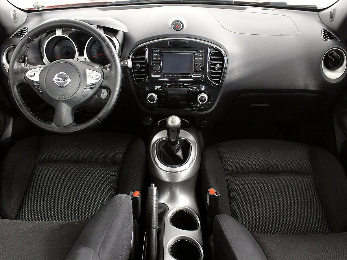 Nissan Juke, Красный, 2011, Механическая, 117 л.с., цена от 466 800 руб.