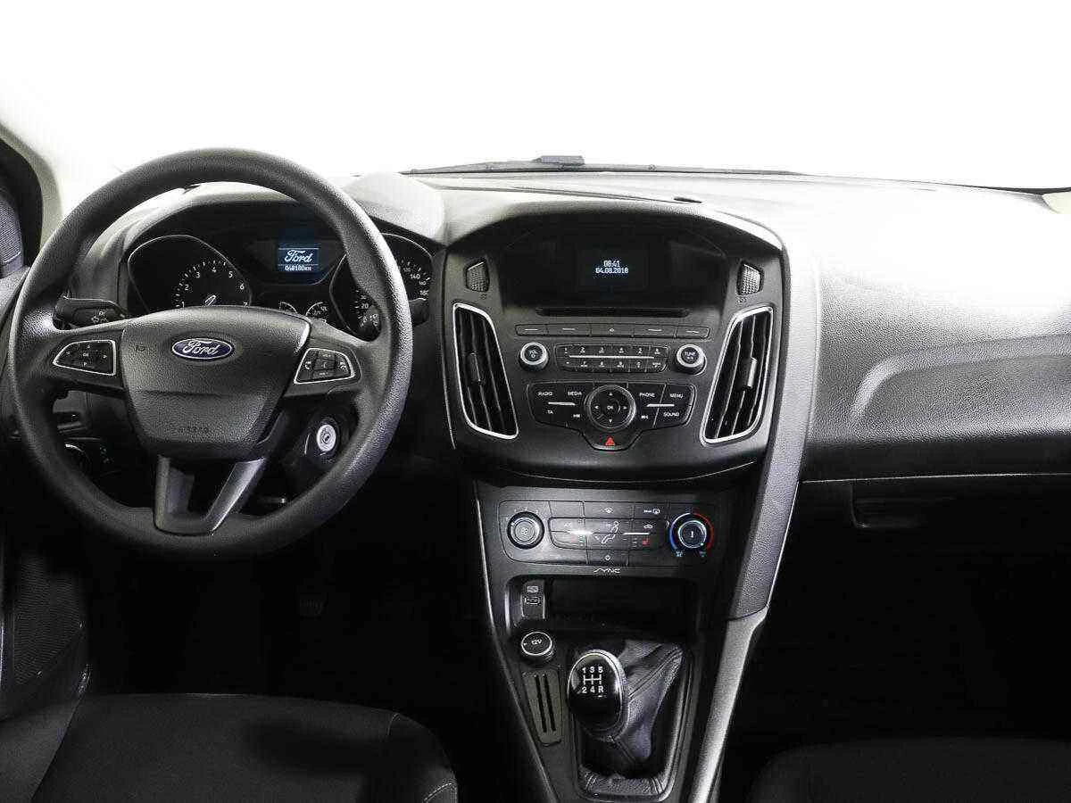 Ford Focus, Серебряный, 2019, Механическая, 125 л.с., цена от 956 000 руб.