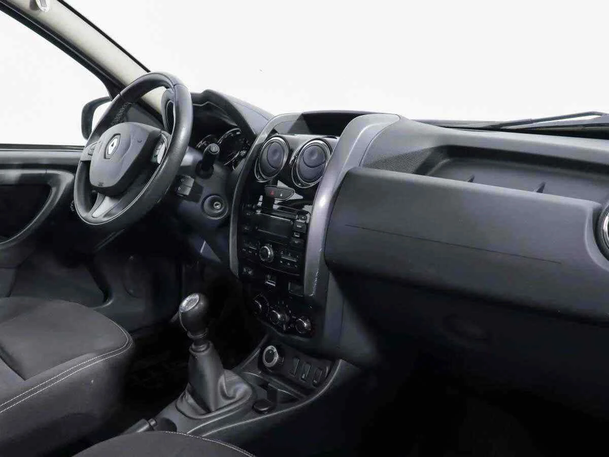 Renault Duster, Коричневый, 2016, Механическая, 143 л.с., цена от 1 113 000 руб.
