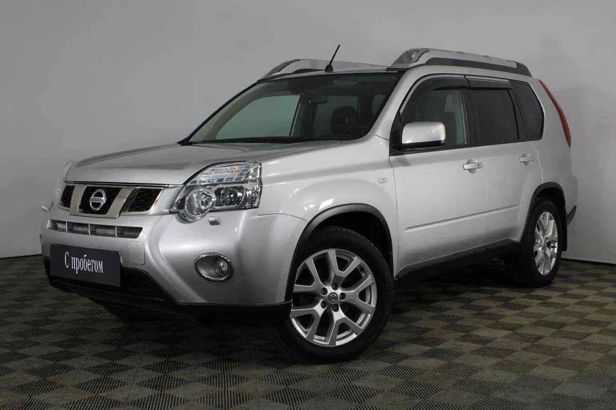Nissan X-Trail, Серебряный, 2013, Вариатор, 169 л.с., цена от 1 060 000 руб.
