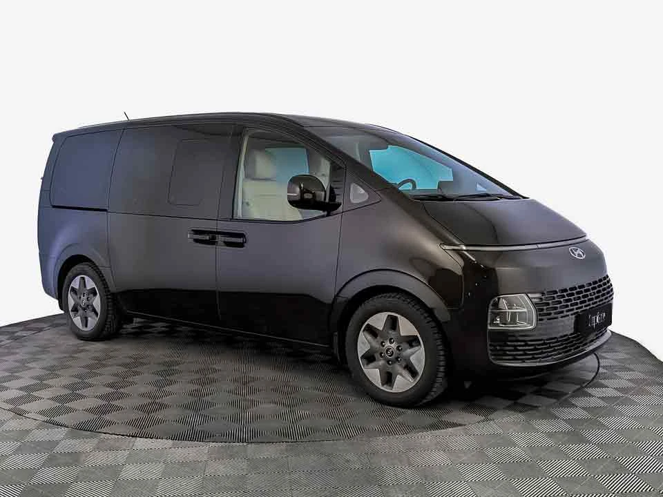 HYUNDAI STARIA, Черный, 2022, Автоматическая, 177 л.с., цена от 4 256 000 руб.
