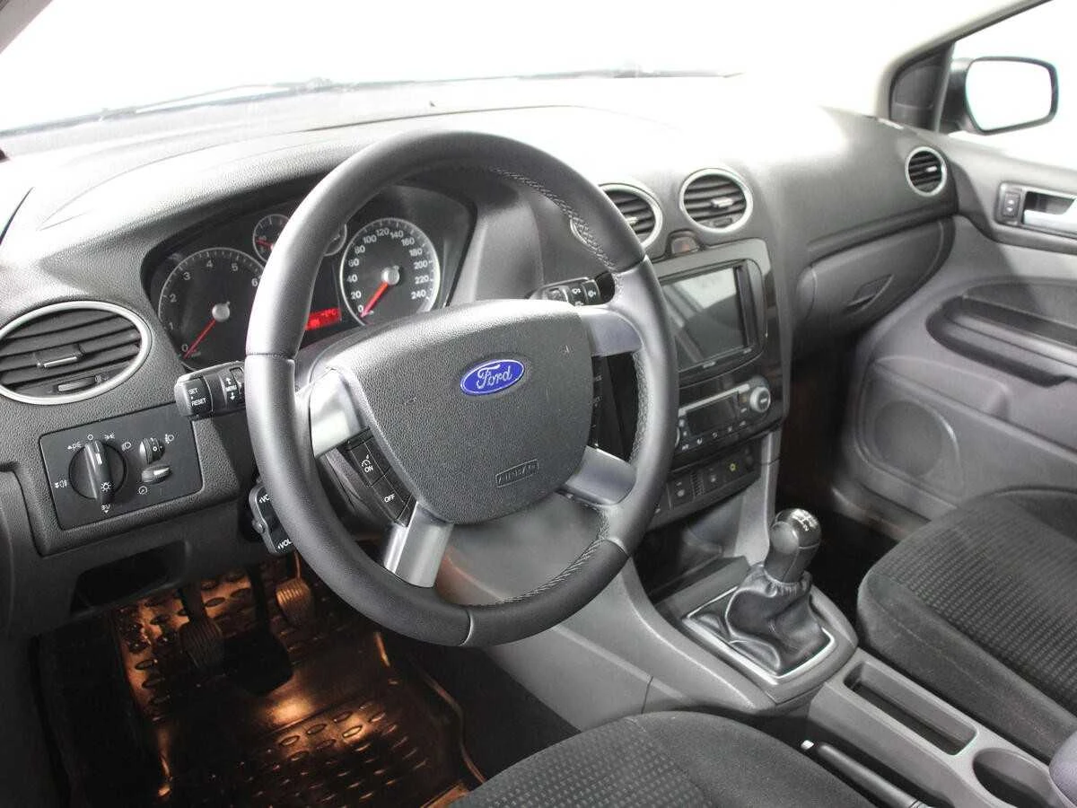 FORD FOCUS, Серебряный, 2007, Механическая, 125 л.с., цена от 432 000 руб.