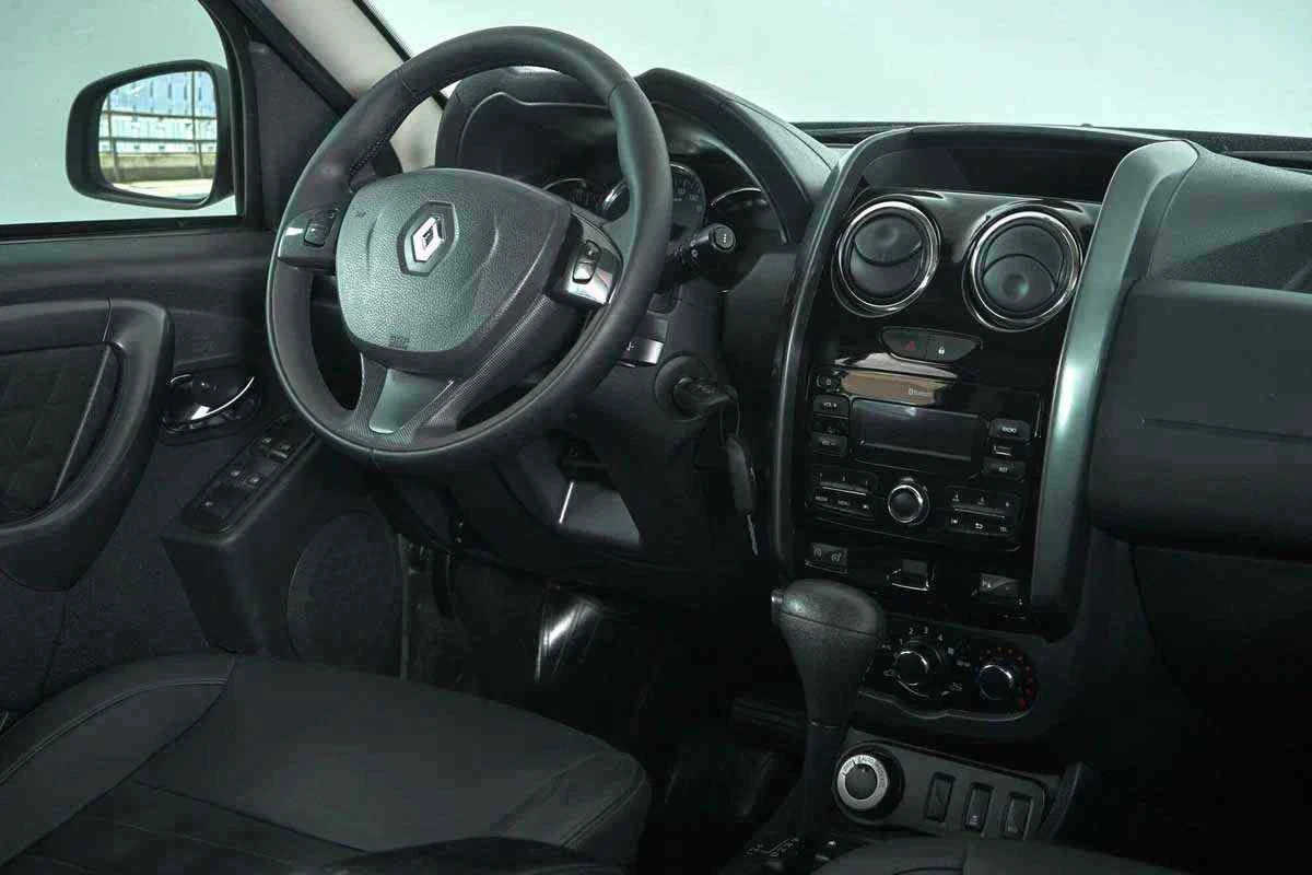 Renault Duster, Черный, 2017, Автоматическая, 135 л.с., цена от 1 078 000 руб.