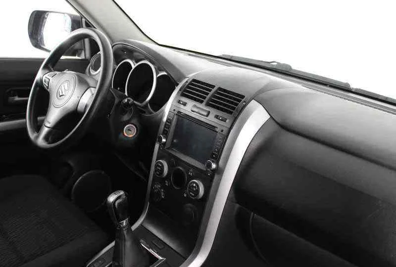 Suzuki Grand Vitara, Черный, 2012, Механическая, 140 л.с., цена от 660 000 руб.