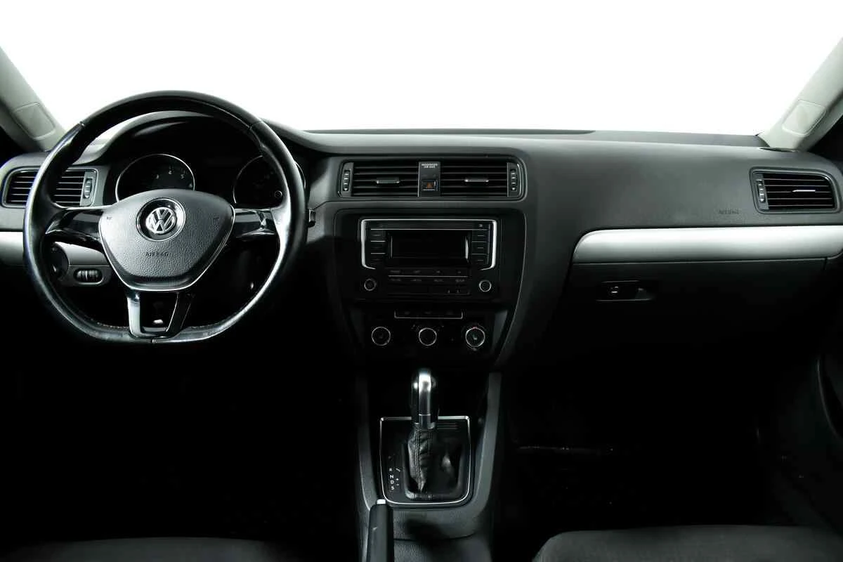 Volkswagen Jetta, Белый, 2016, Автоматическая, 110 л.с., цена от 925 000 руб.