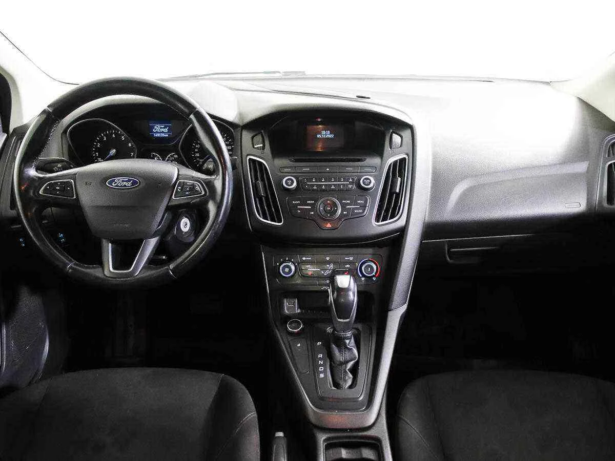 Ford Focus, Белый, 2015, Робот, 105 л.с., цена от 513 000 руб.