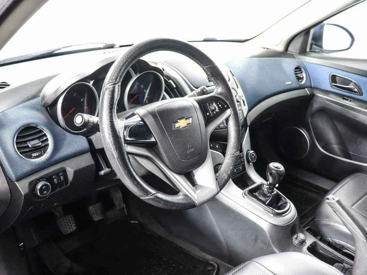 Chevrolet Cruze, Синий, 2012, Механическая, 141 л.с., цена от 477 510 руб.