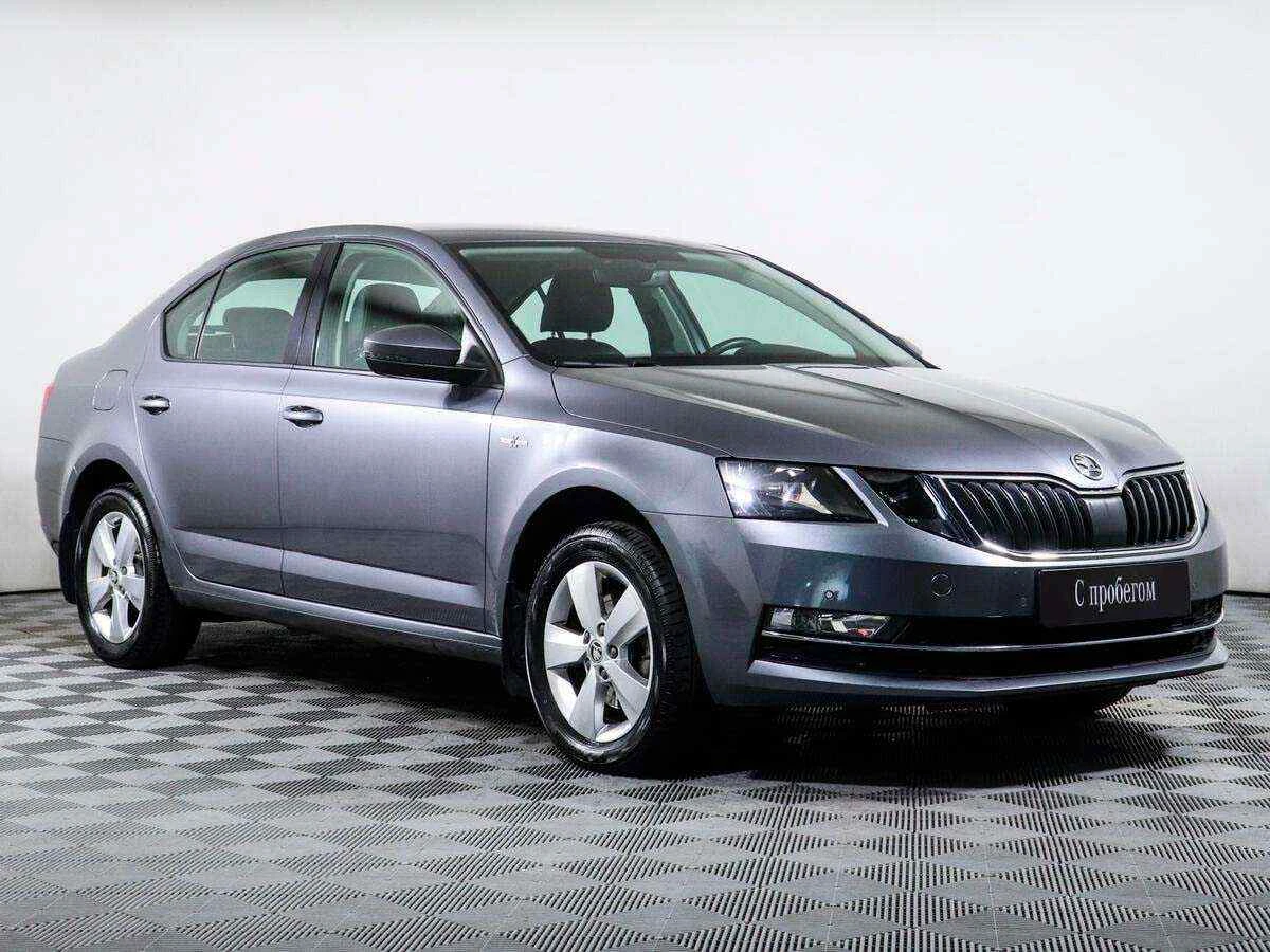 Skoda Octavia, Серый, 2018, Робот, 150 л.с., цена от 1 064 000 руб.
