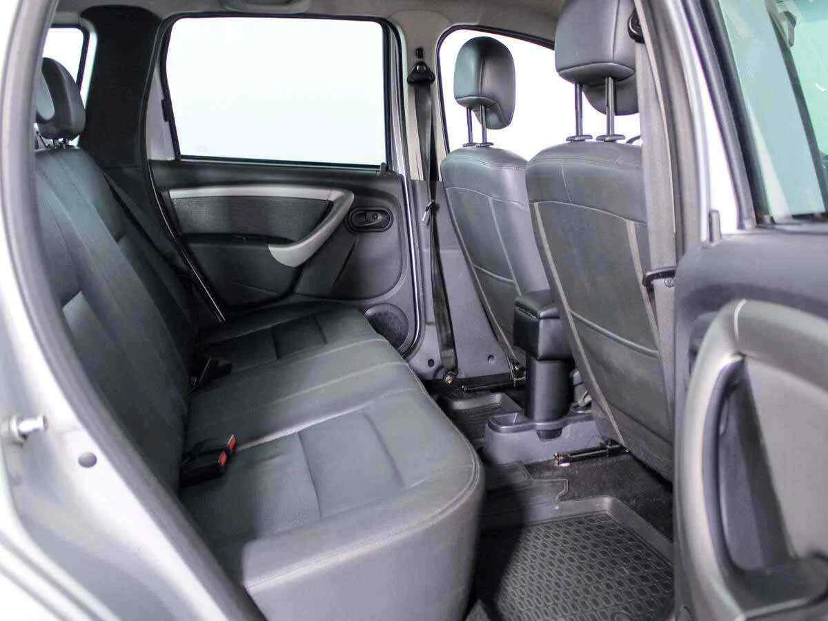 Renault Duster, Серый, 2014, Автоматическая, 135 л.с., цена от 612 000 руб.