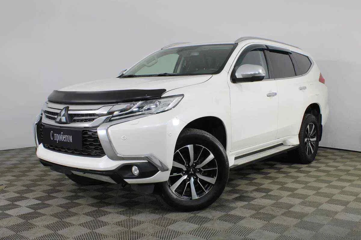 Mitsubishi Pajero Sport, Белый, 2017, Автоматическая, 181 л.с., цена от 2 126 000 руб.