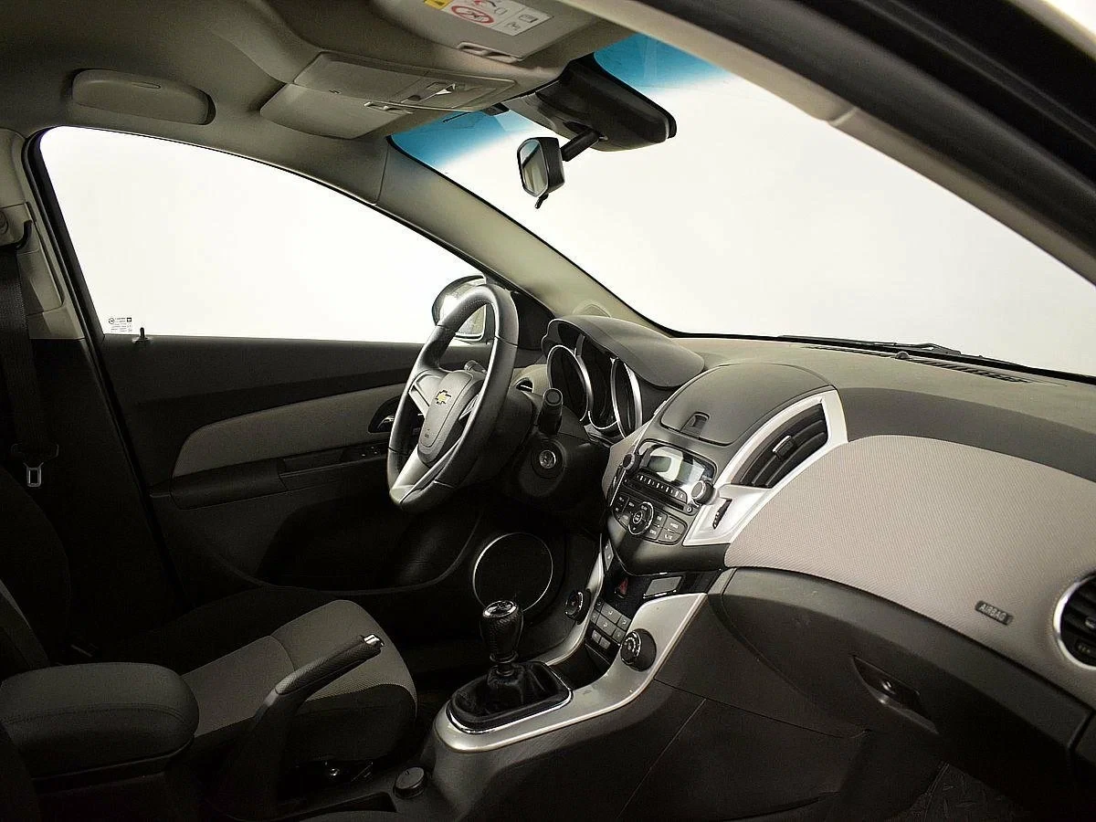 Chevrolet Cruze, Черный, 2014, Механическая, 141 л.с., цена от 559 500 руб.