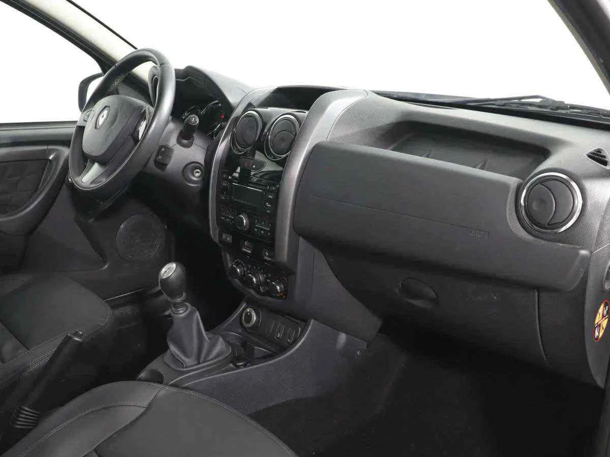 Renault Duster, Серебряный, 2015, Механическая, 143 л.с., цена от 941 000 руб.