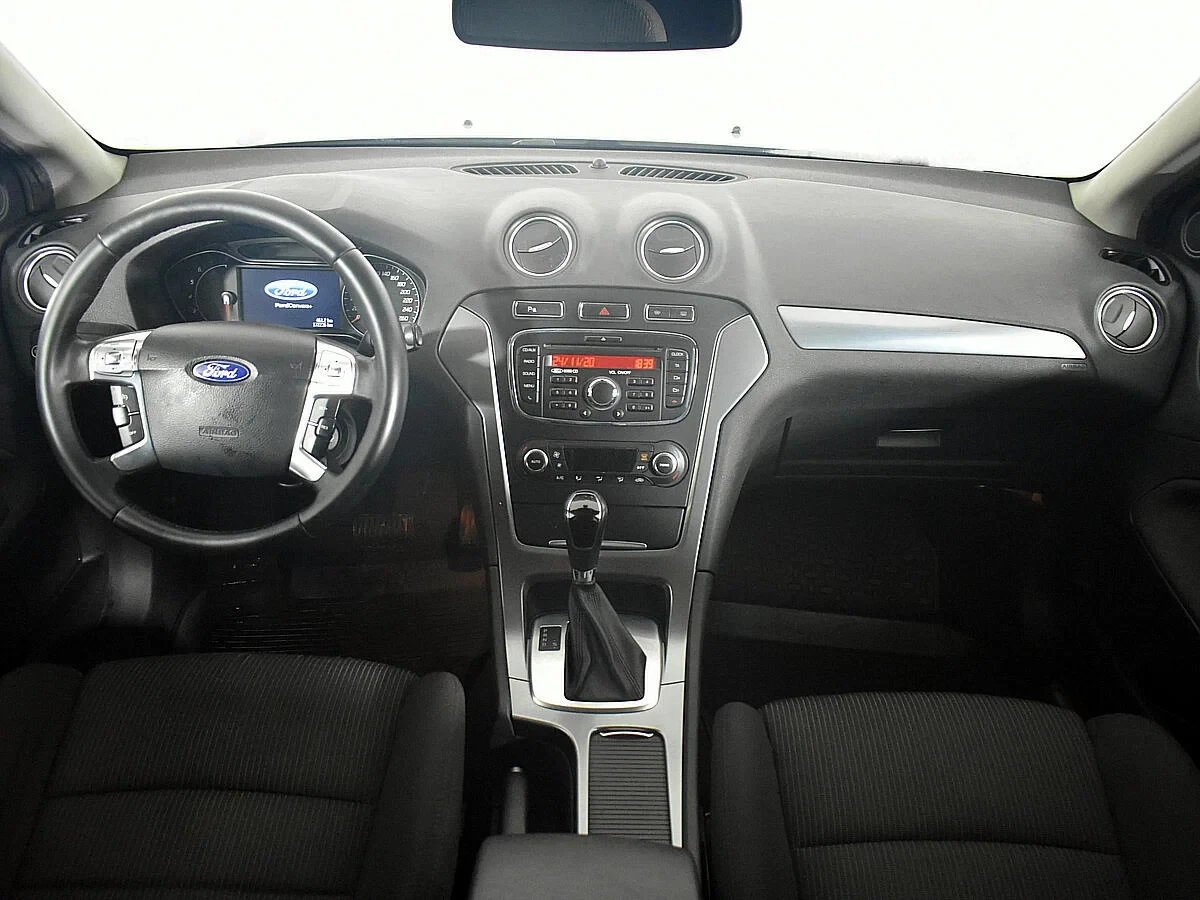 Ford Mondeo, Серебряный, 2013, Автоматическая, 161 л.с., цена от 615 000 руб.