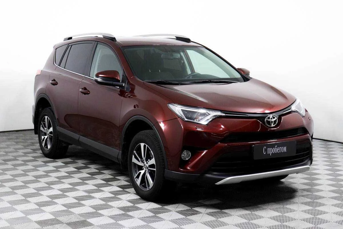 TOYOTA RAV4, Красный, 2017, Вариатор, 146 л.с., цена от 1 408 000 руб.