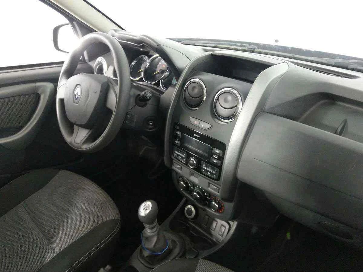 Renault Duster, Коричневый, 2017, Механическая, 143 л.с., цена от 1 042 000 руб.