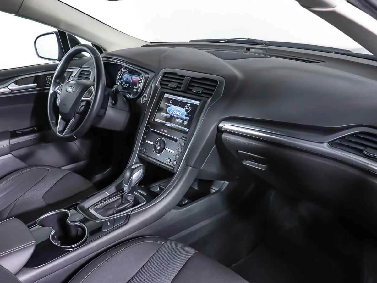 Ford Mondeo, Черный, 2016, Автоматическая, 149 л.с., цена от 700 000 руб.