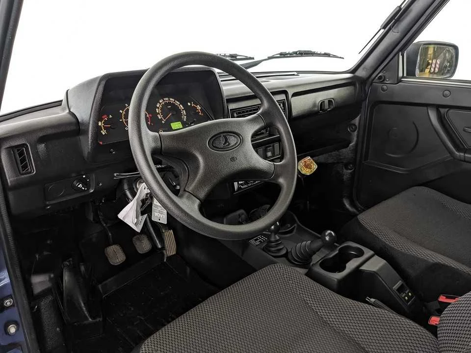 LADA NIVA LEGEND, Синий, 2021, Механическая, 83 л.с., цена от 704 000 руб.
