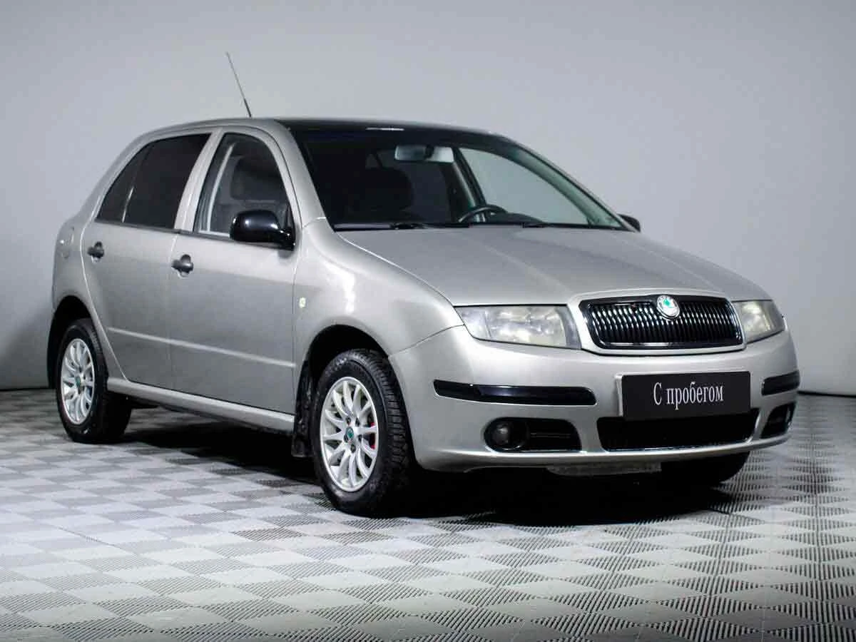 SKODA FABIA, Серебряный, 2006, Механическая, 64 л.с., цена от 344 000 руб.