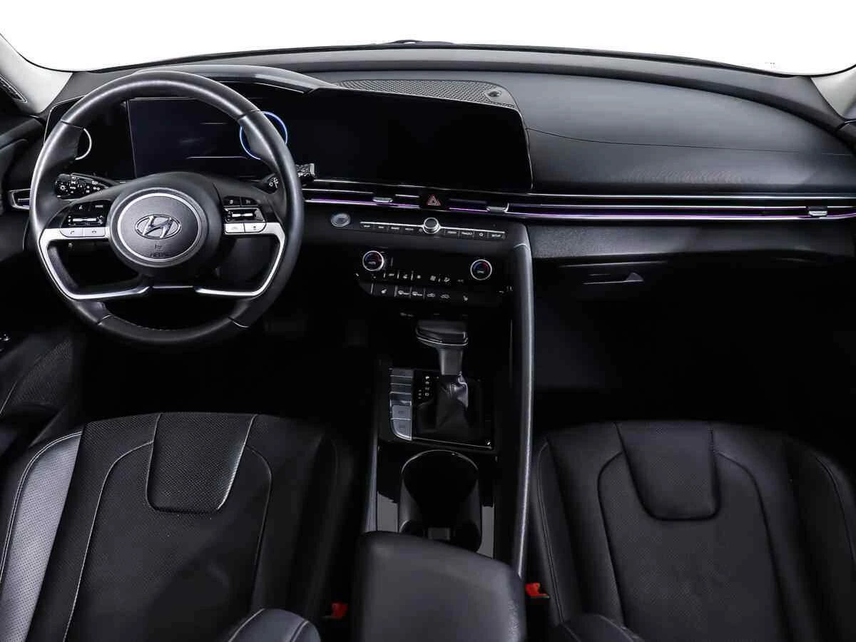 Hyundai Elantra, Белый, 2021, Автоматическая, 150 л.с., цена от 1 549 000 руб.