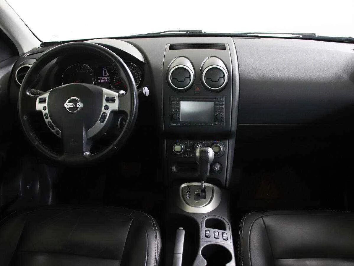 Nissan Qashqai, Белый, 2013, Вариатор, 141 л.с., цена от 569 000 руб.