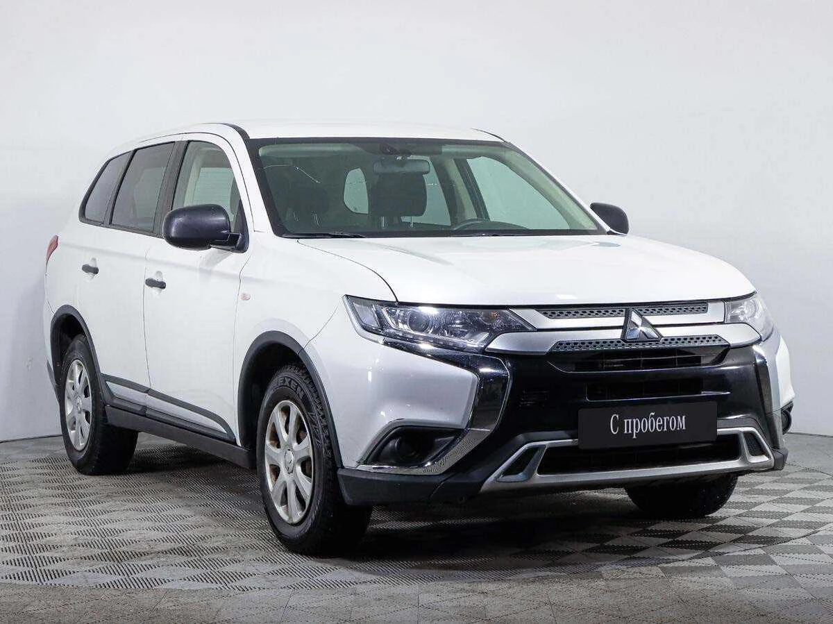 MITSUBISHI OUTLANDER, Белый, 2019, Вариатор, 146 л.с., цена от 1 087 200 руб.