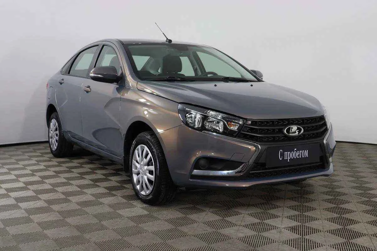 LADA Vesta, Голубой, 2019, Механическая, 106 л.с., цена от 484 000 руб.