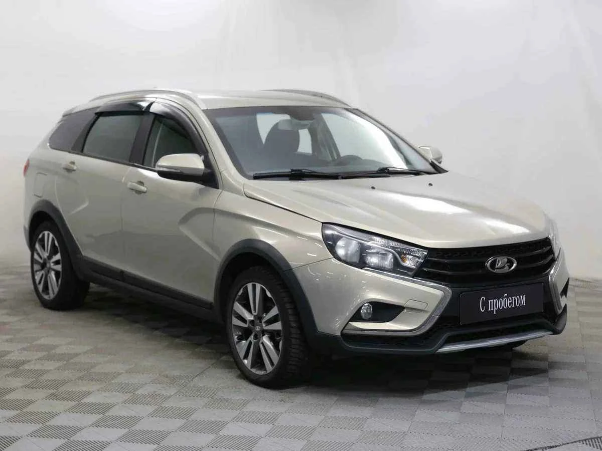 LADA Vesta SW Cross, Серебряный, 2018, Робот, 122 л.с., цена от 679 000 руб.