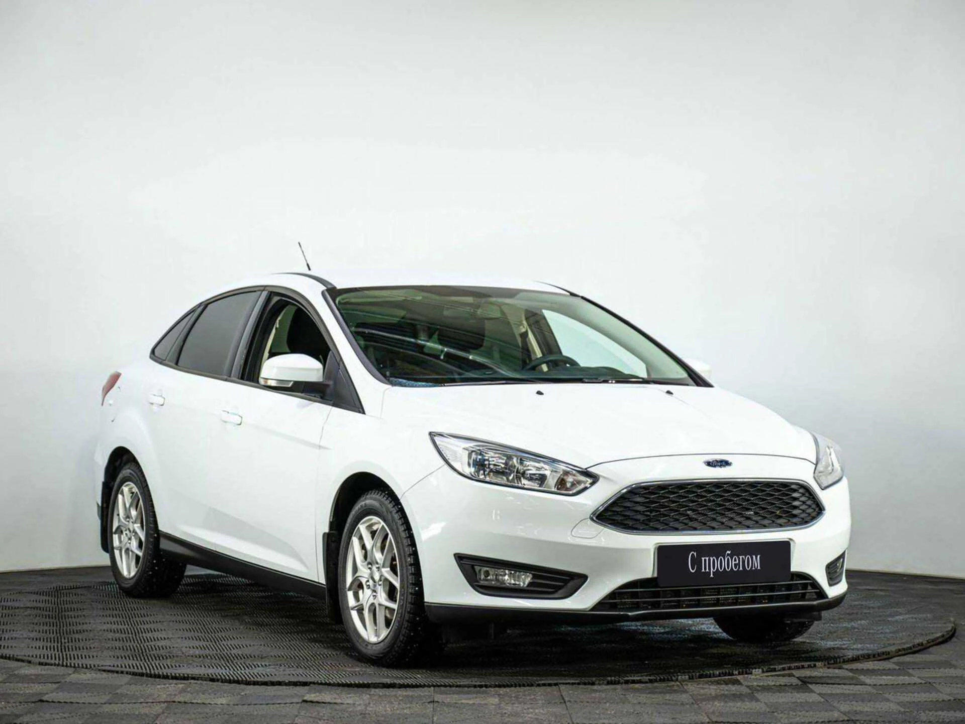 FORD FOCUS, Белый, 2017, Робот, 105 л.с., цена от 774 400 руб.