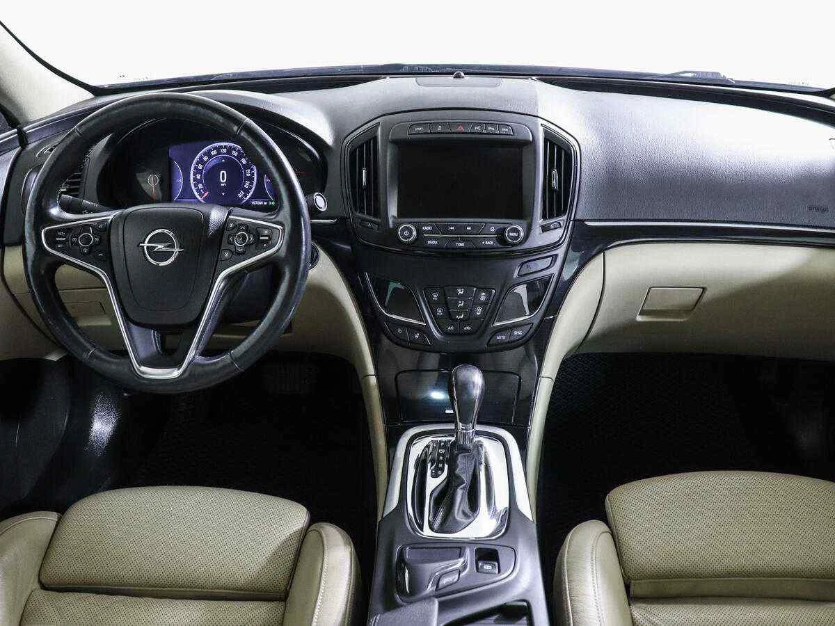 Opel Insignia, Коричневый, 2014, Автоматическая, 249 л.с., цена от 576 000 руб.