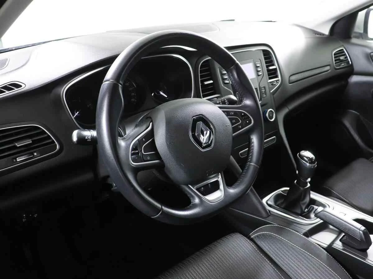 Renault Megane, Серый, 2018, Механическая, 110 л.с., цена от 790 000 руб.