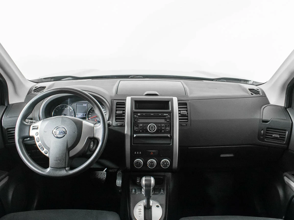 Nissan X-Trail, Черный, 2012, Вариатор, 141 л.с., цена от 887 200 руб.