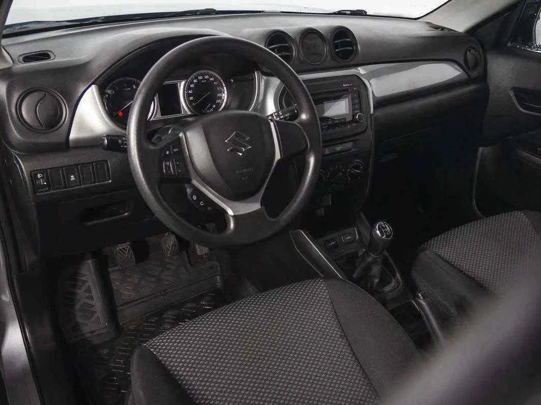 Suzuki Vitara, Серый, 2016, Механическая, 117 л.с., цена от 1 050 000 руб.