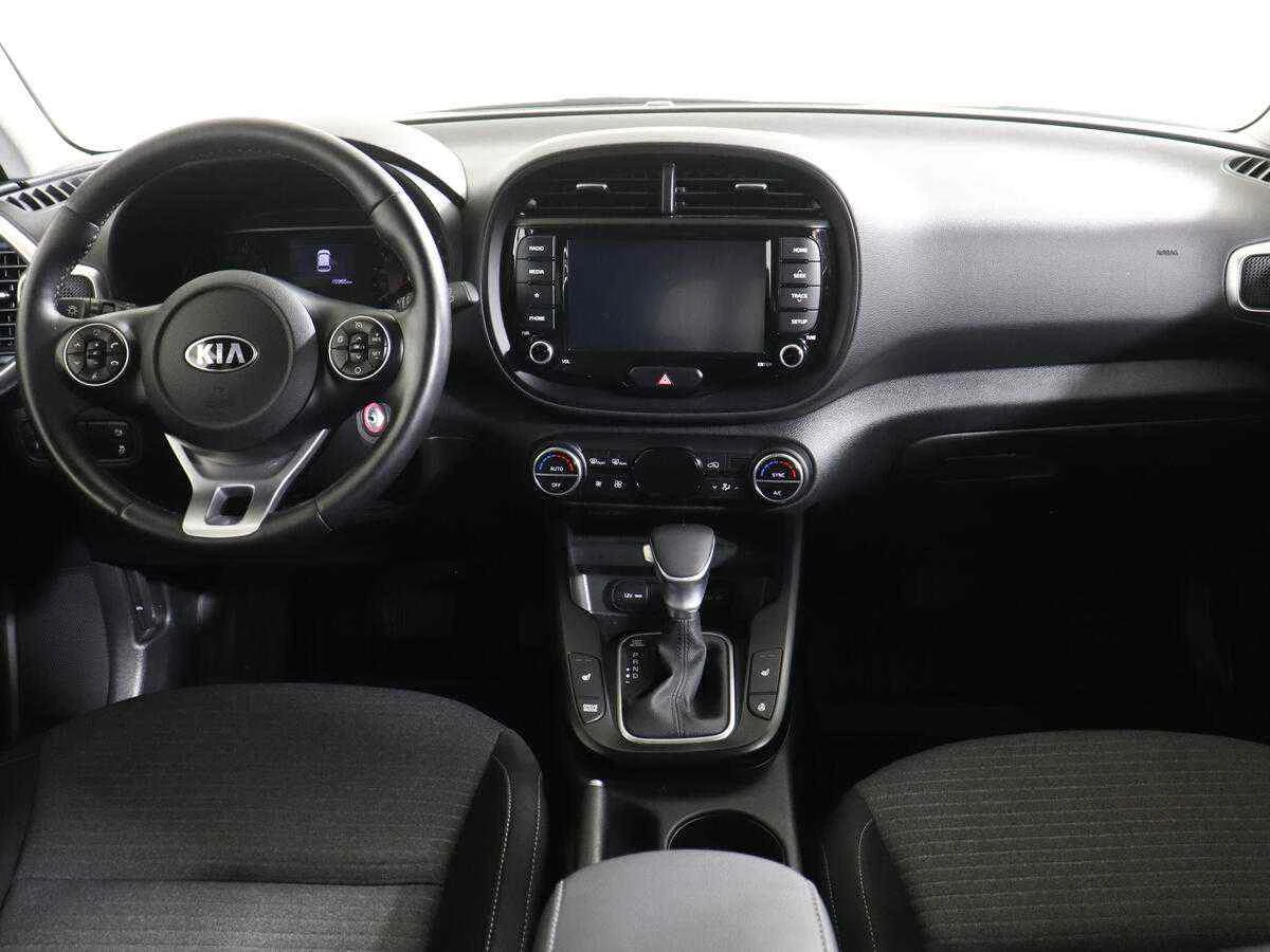 KIA Soul, Белый, 2021, Автоматическая, 150 л.с., цена от 1 600 000 руб.