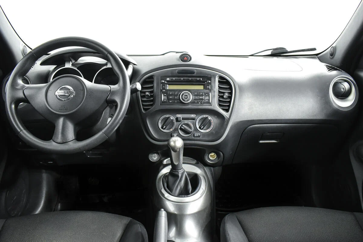 Nissan Juke, Белый, 2011, Механическая, 117 л.с., цена от 477 500 руб.