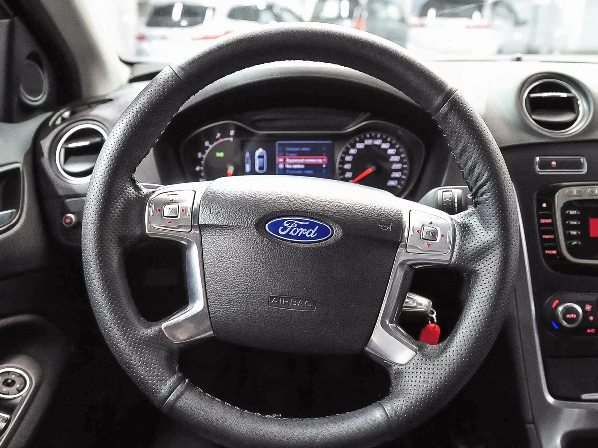 Ford Mondeo, Серебряный, 2011, Механическая, 145 л.с., цена от 477 000 руб.