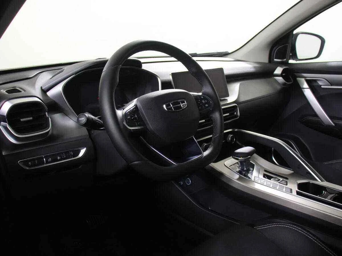Geely Coolray, Белый, 2022, Робот, 150 л.с., цена от 1 650 000 руб.