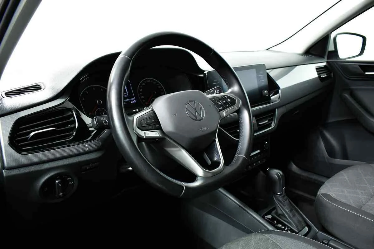 Volkswagen Polo, Белый, 2021, Автоматическая, 110 л.с., цена от 1 385 000 руб.