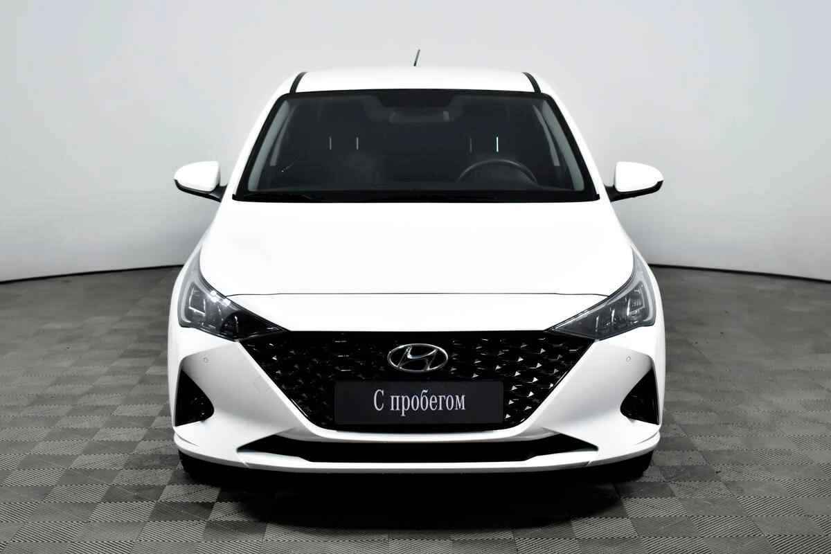 Hyundai Solaris, Белый, 2021, Автоматическая, 123 л.с., цена от 999 000 руб.