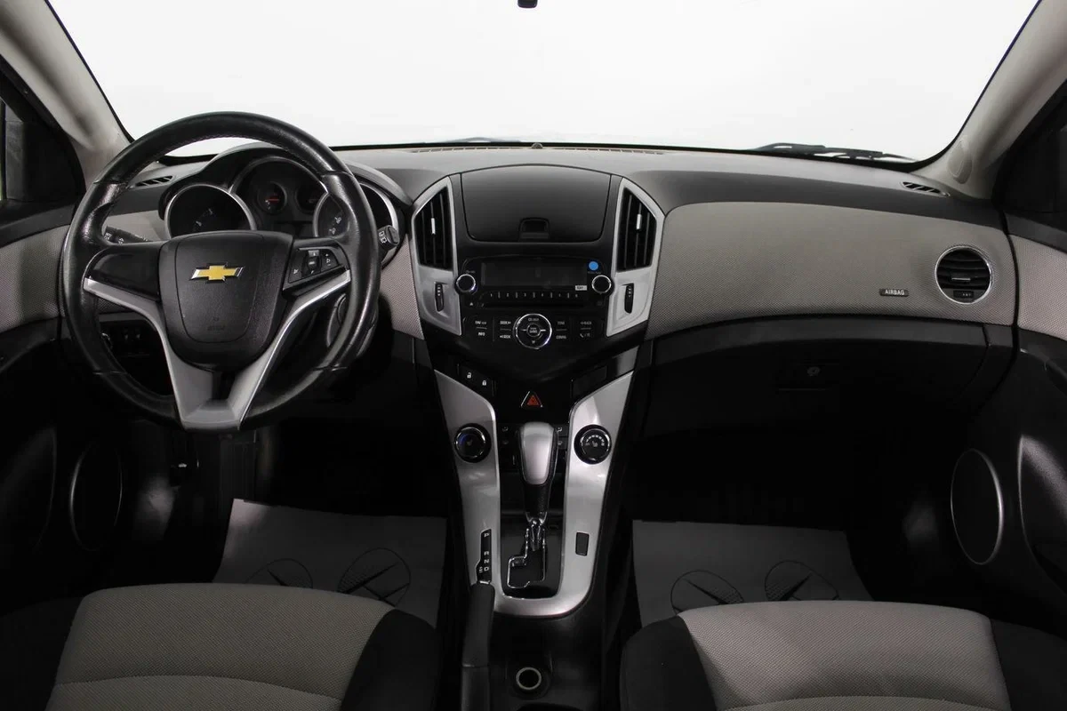 Chevrolet Cruze, Черный, 2013, Автоматическая, 141 л.с., цена от 627 000 руб.