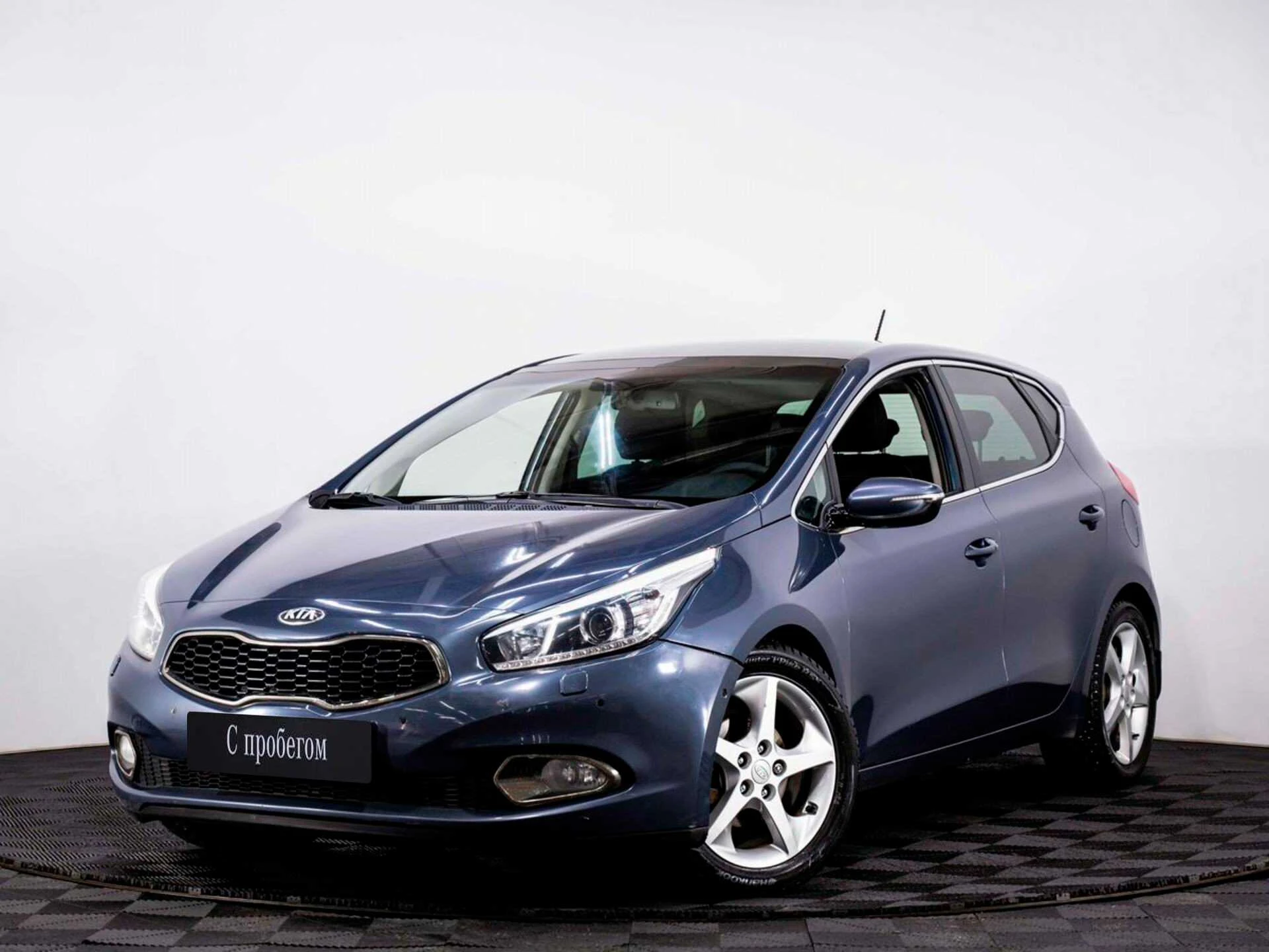 KIA CEED, Голубой, 2012, Автоматическая, 129 л.с., цена от 800 000 руб.